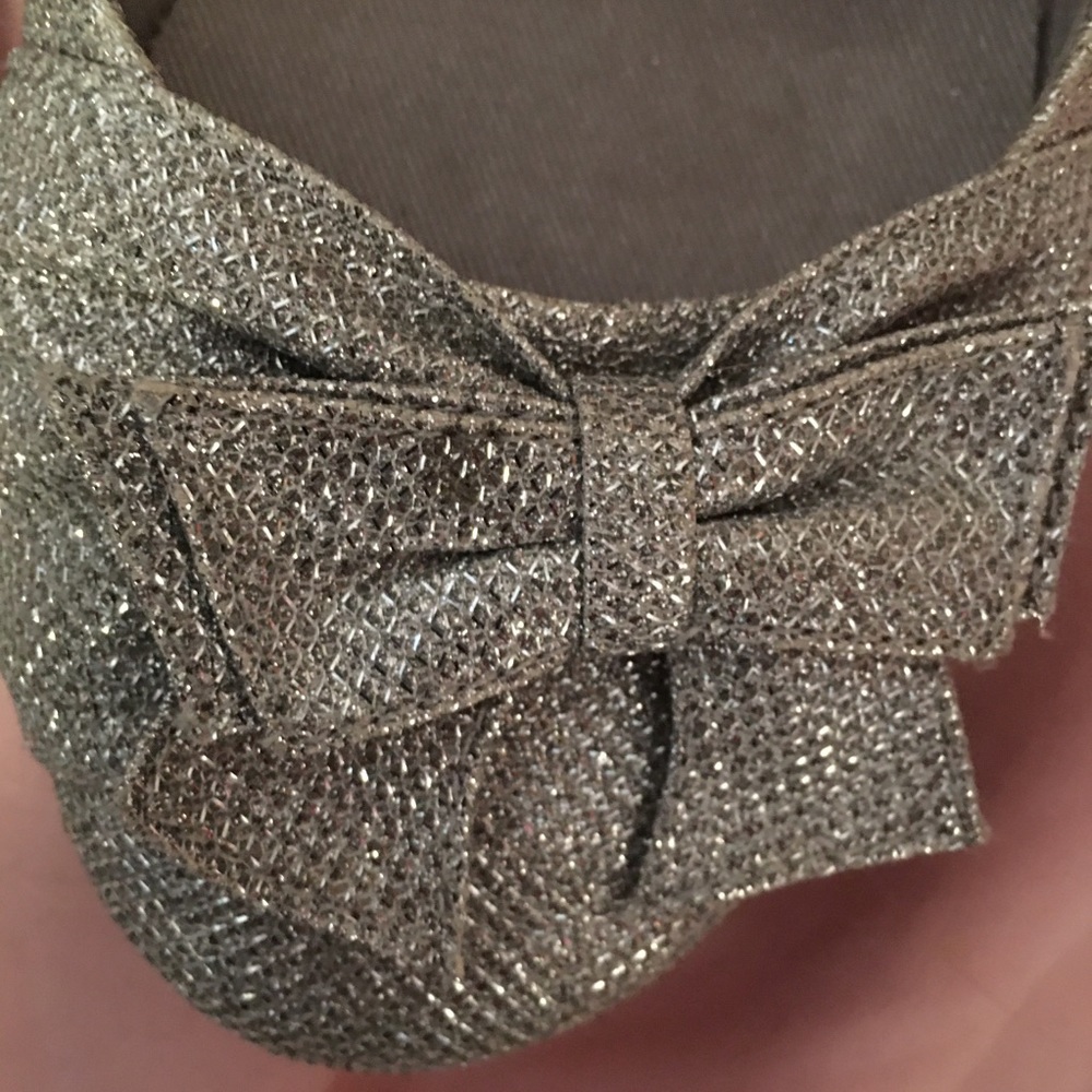 SO Silver Sparkle Flats Size 9 - Picture 3 of 5